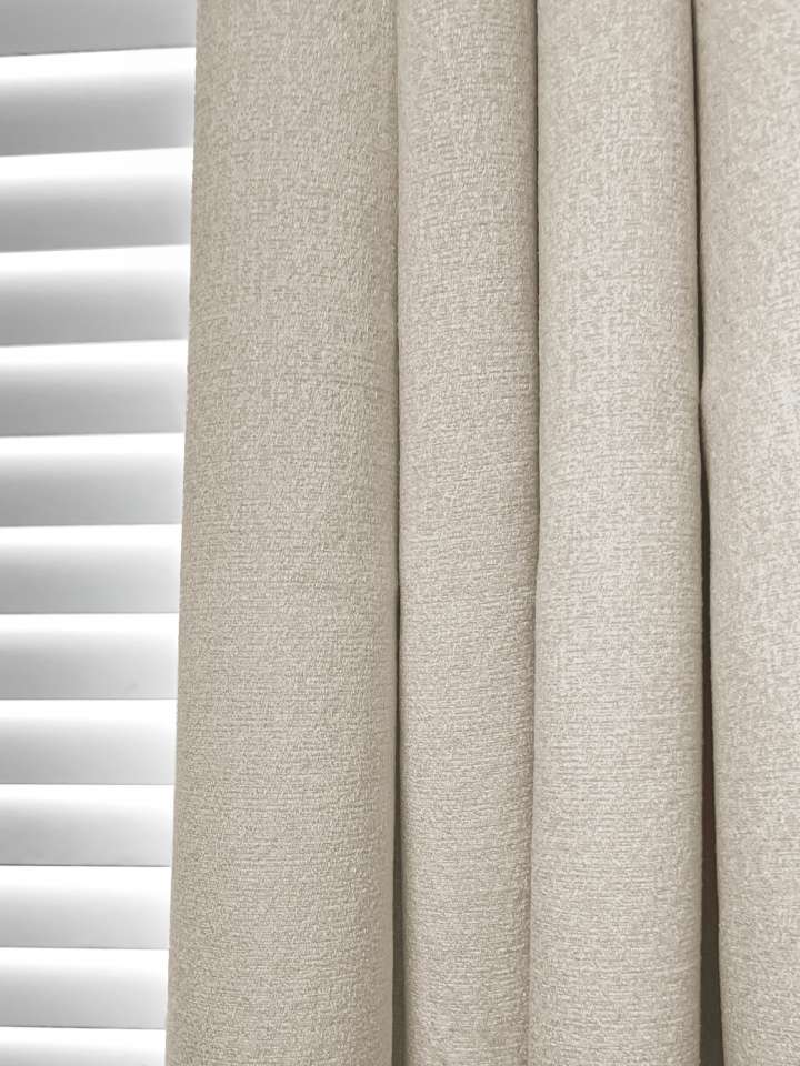 Mannada Korean Style Curtains　Blackout MND3060006 Blackout Cut Pile - Light Grey Motorized Blinds／Smart Blinds & Shades Child Safety／Cordless Blinds & Shades Blackout Blinds & Shades