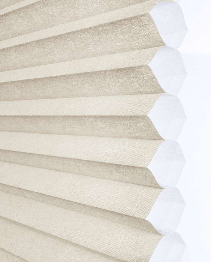 Celaro Honeycomb Shades　Light Filtering F31H-004 Nubo Almond Heat Insulation Blinds & Shades Light Filtering Blinds & Shades Motorized Blinds／Smart Blinds & Shades