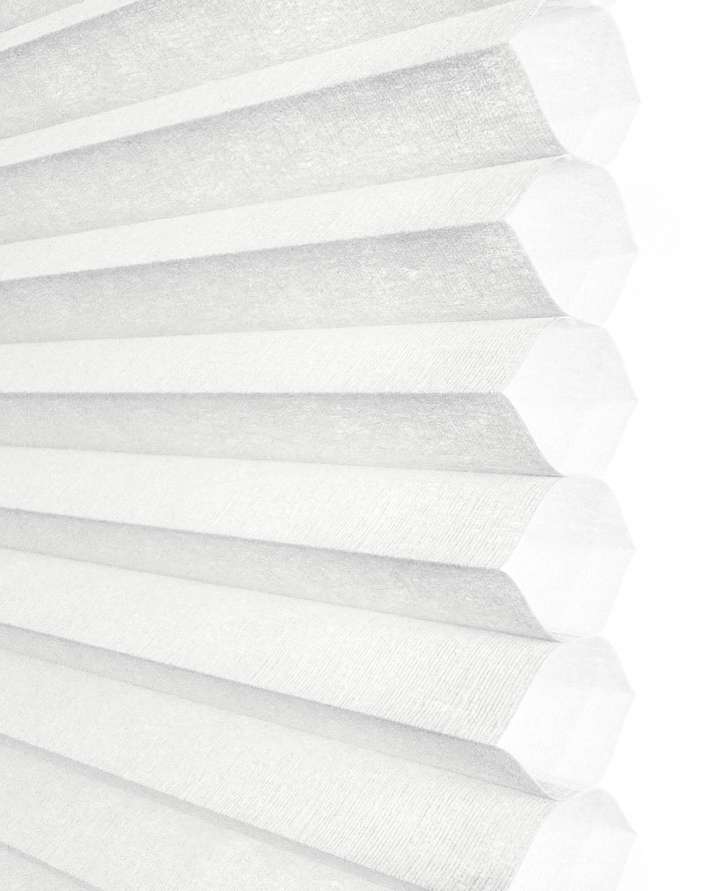 Celaro Honeycomb Shades　Light Filtering F31H-001 Nubo White Heat Insulation Blinds & Shades Light Filtering Blinds & Shades Motorized Blinds／Smart Blinds & Shades