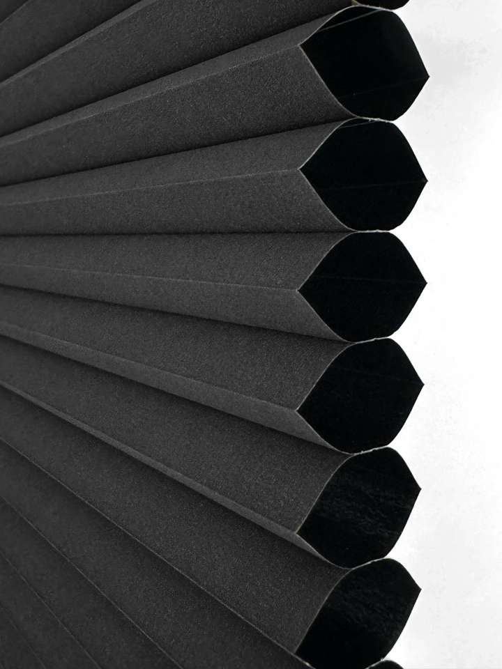 Celaro Honeycomb Shades　Blackout B32H-030 Nubo Dark Grey Motorized Blinds／Smart Blinds & Shades Blackout Blinds & Shades Heat Insulation Blinds & Shades