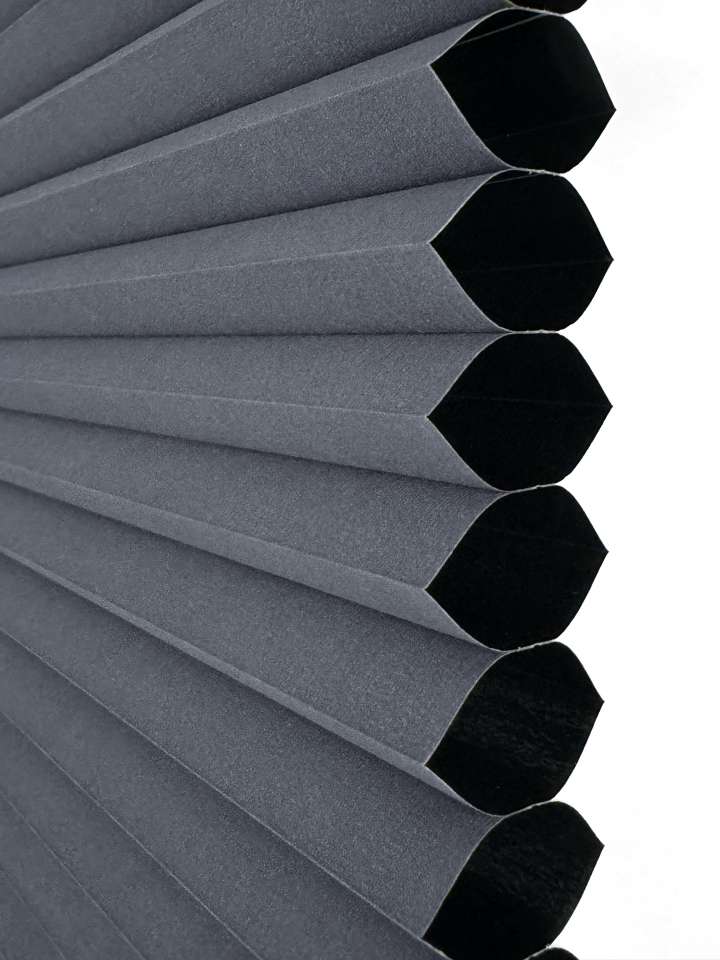 Celaro Honeycomb Shades　Blackout B32H-023 Nubo Metal Motorized Blinds／Smart Blinds & Shades Blackout Blinds & Shades Heat Insulation Blinds & Shades