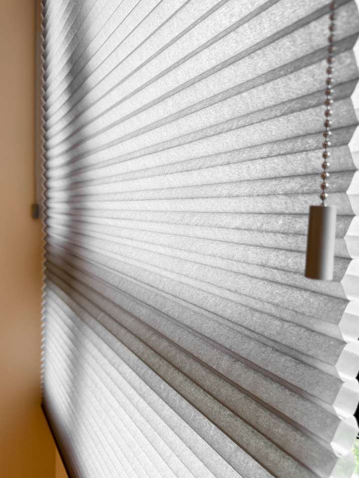 Coulisse Honeycomb Shades　Light Filtering HNA-0506 PALMA Dust Heat Insulation Blinds & Shades Light Filtering Blinds & Shades Motorized Blinds／Smart Blinds & Shades