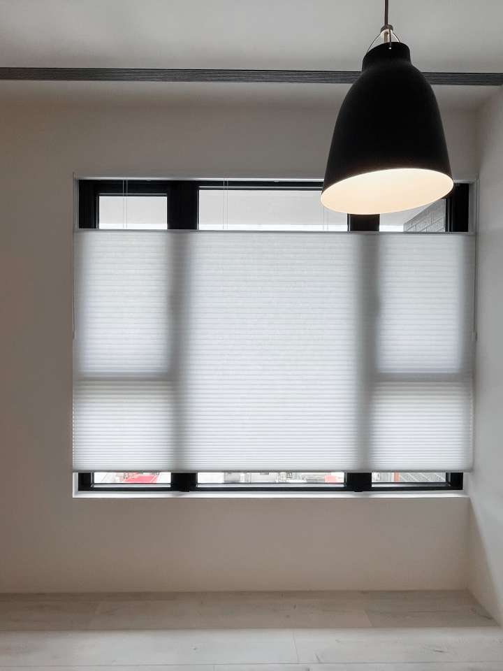 Coulisse Honeycomb Shades　Light Filtering HPT-0301 PITTSBURG Snow Heat Insulation Blinds & Shades Light Filtering Blinds & Shades Motorized Blinds／Smart Blinds & Shades