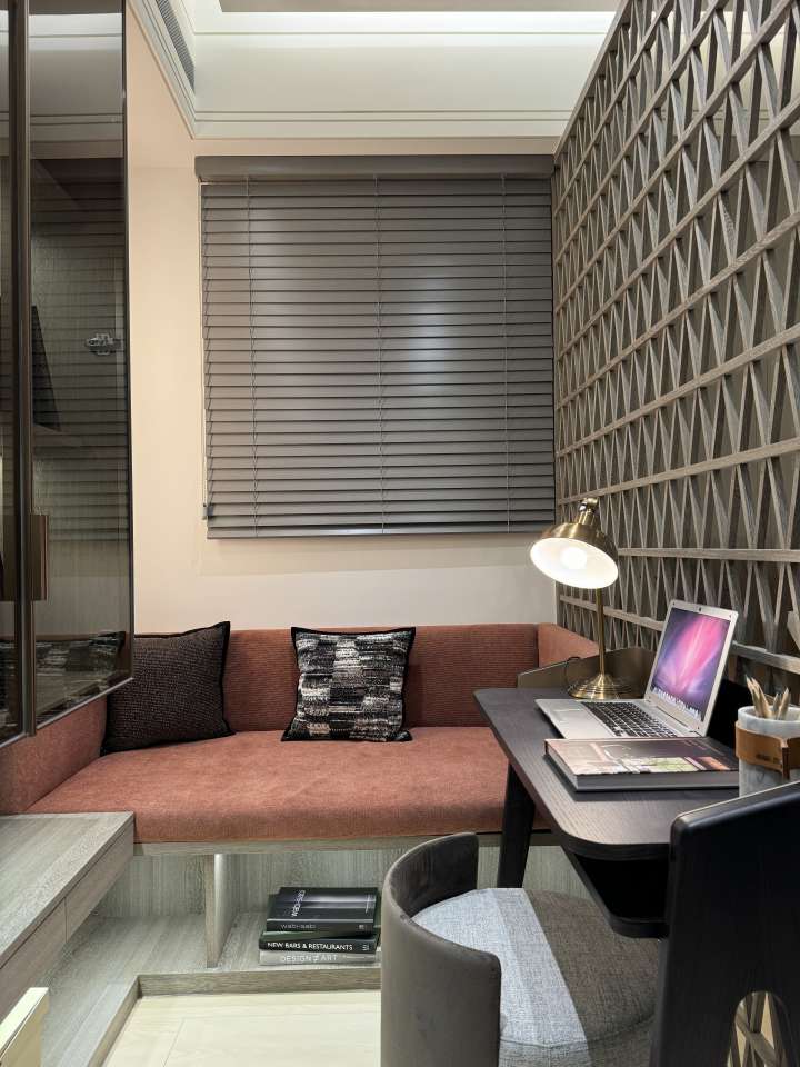 Lavelle Venetian Blinds　Wood E77 - After Rain Ventilated Blinds & Shades Customized／Personalized Blinds & Shades Light Filtering Blinds & Shades Light-Regulating Blinds & Shades Motorized Blinds／Smart Blinds & Shades