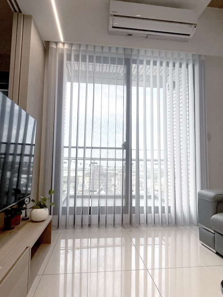 Eilus Vertical Blinds　Walk-through Granule Mist Child Safety／Cordless Blinds & Shades Light Filtering Blinds & Shades Light-Regulating Blinds & Shades